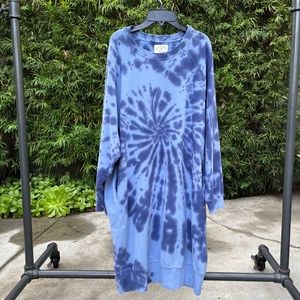 NWT Electric & Rose Sunday Sweatshirt Dress in Dusty Blue Large